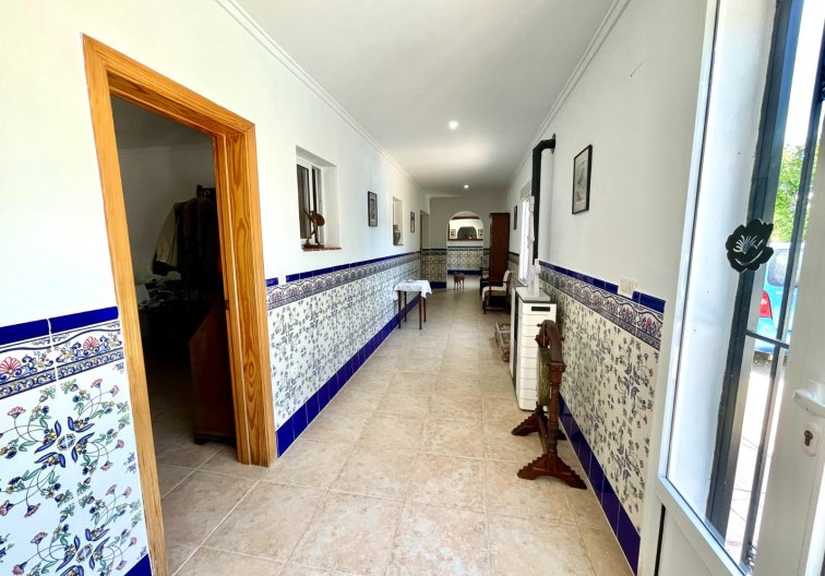 Resale - villa - Daya Nueva - Costa Blanca