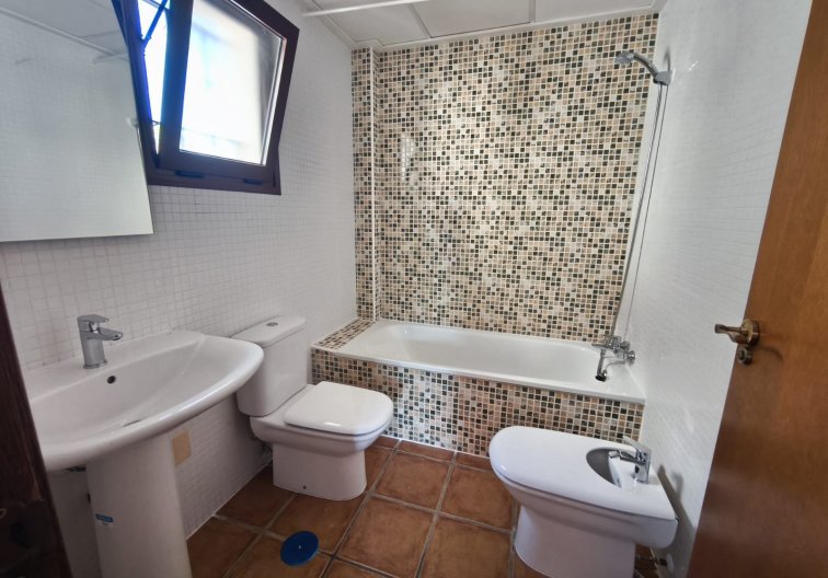 Segunda mano - Bungalow - La Finca Golf Resort - Inland