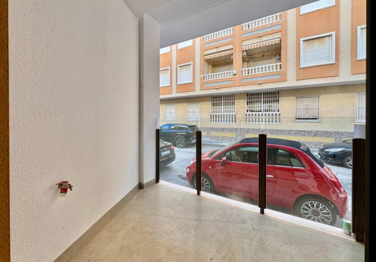 Segunda mano - Apartamento  - Torrevieja - Habaneras