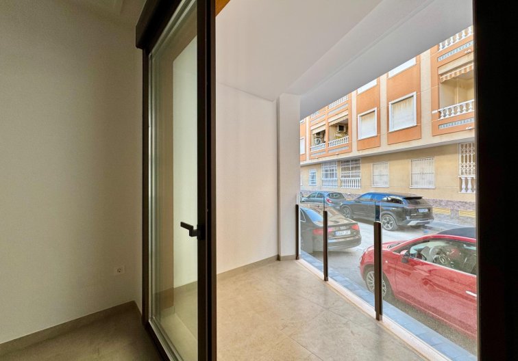 Segunda mano - Apartamento  - Torrevieja - Habaneras