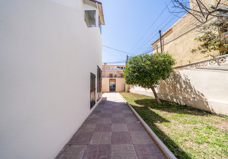 Segunda mano - Apartamento  - Torrevieja - El Chaparral
