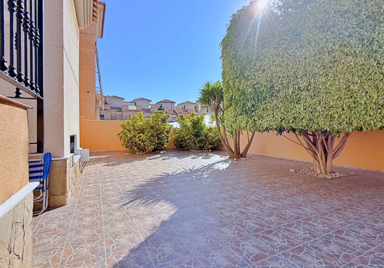 Segunda mano - villa - Orihuela - Inland