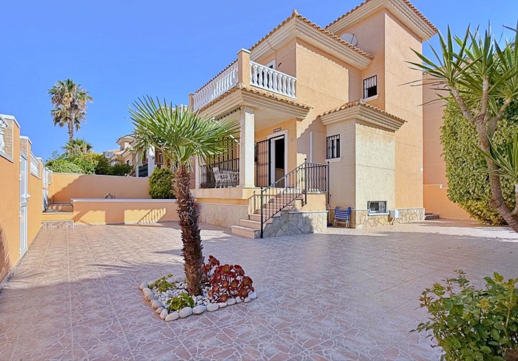 Segunda mano - villa - Orihuela - Inland