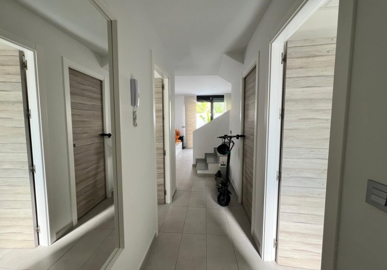 Herverkoop - villa - Orihuela Costa - Villamartín-las Filipinas
