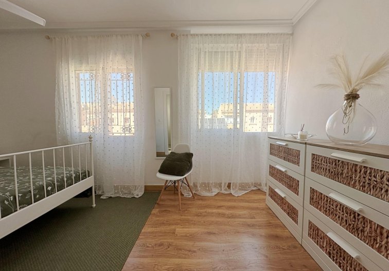 Wiederverkauf - Semi Detached - Orihuela Costa - La Zenia