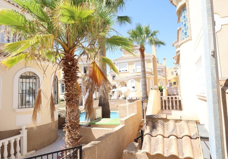 Segunda mano - villa - Orihuela Costa - Costa Blanca
