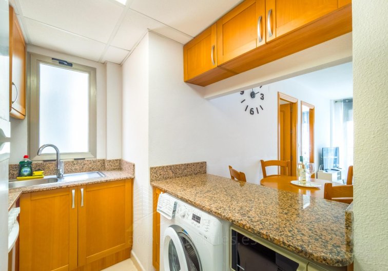 Segunda mano - Apartamento  - Torrevieja - Playa de los Locos