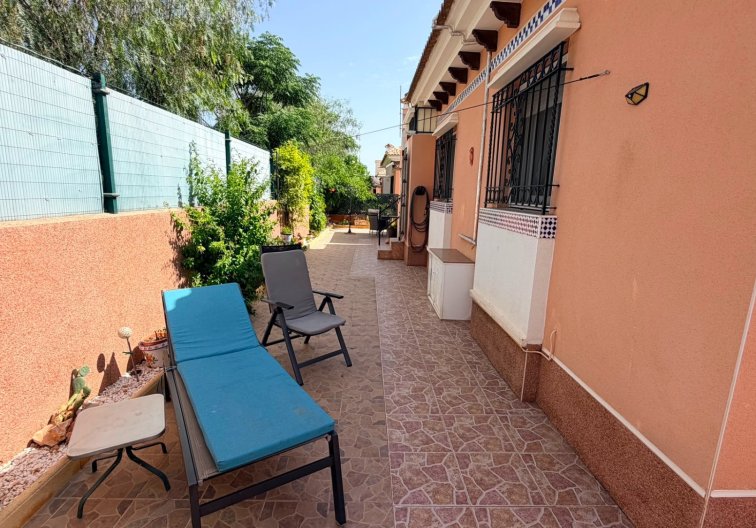 Segunda mano - villa - Los Montesinos - Costa Blanca