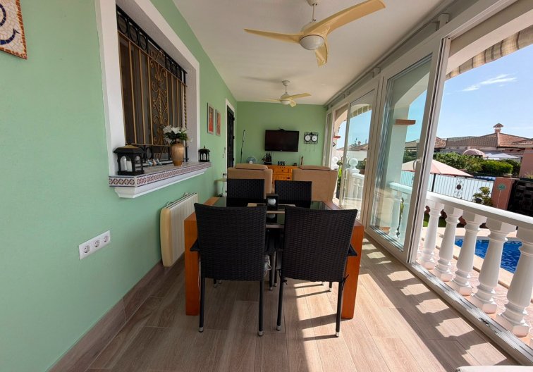 Segunda mano - villa - Los Montesinos - Costa Blanca