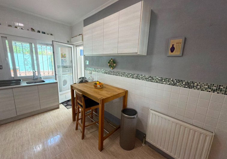 Segunda mano - villa - Los Montesinos - Costa Blanca