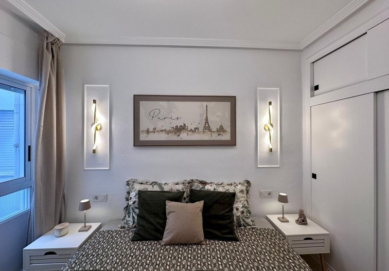 Herverkoop - Appartement - Torrevieja - Habaneras