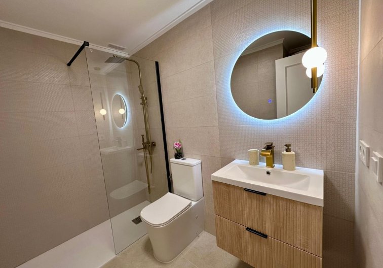 Herverkoop - Appartement - Torrevieja - Habaneras
