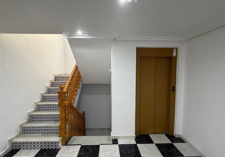 Segunda mano - Apartamento  - Torrevieja - Playa del Cura