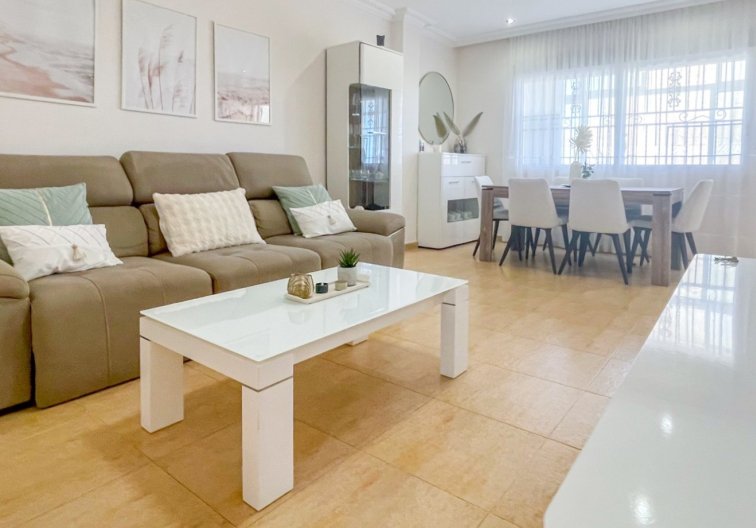 Herverkoop - town house - Orihuela Costa - Costa Blanca