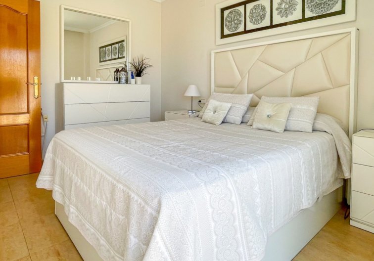 Herverkoop - town house - Orihuela Costa - Costa Blanca