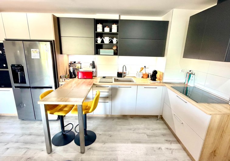 Resale - Apartment - Orihuela Costa - Costa Blanca