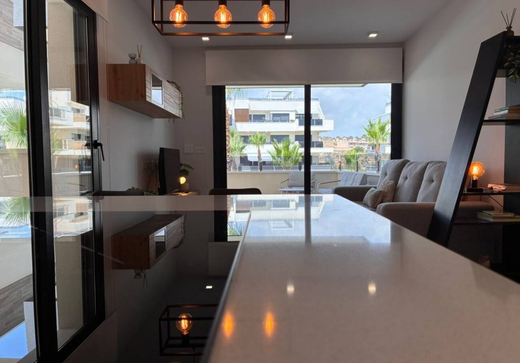 Segunda mano - Apartamento  - Los Almendros (Orihuela-Costa) - Costa Blanca