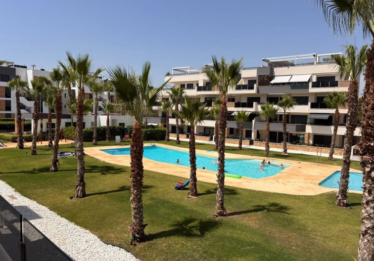 Segunda mano - Apartamento  - Los Almendros (Orihuela-Costa) - Costa Blanca