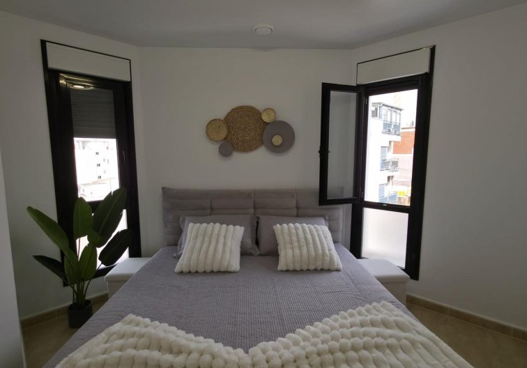 Wiederverkauf - Wohnung - Torrevieja