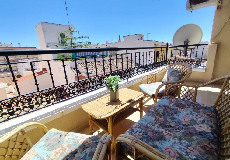 Segunda mano - Apartamento  - Torrevieja - Centro