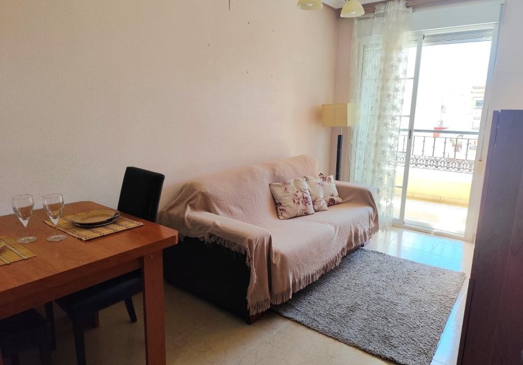 Segunda mano - Apartamento  - Torrevieja - Centro