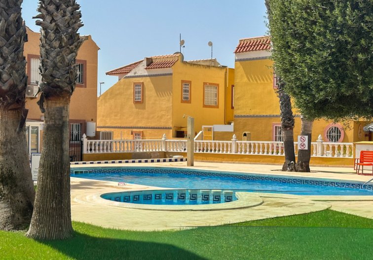Segunda mano - town house - Orihuela Costa - Costa Blanca