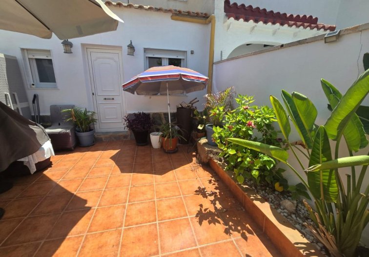 Segunda mano - town house - Torrevieja - Los Balcones 