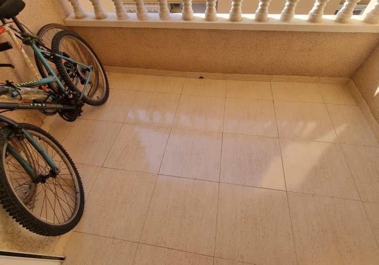 Segunda mano - Apartamento  - Torrevieja