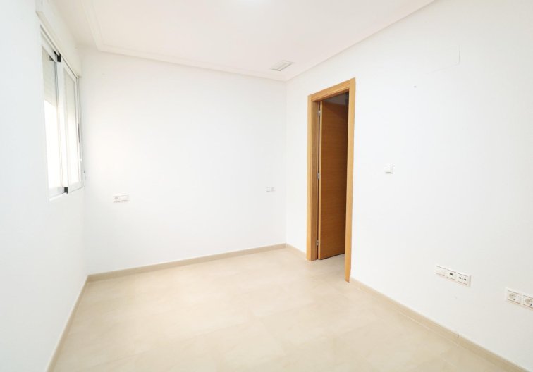 Segunda mano - Apartamento  - Torrevieja - Acequion