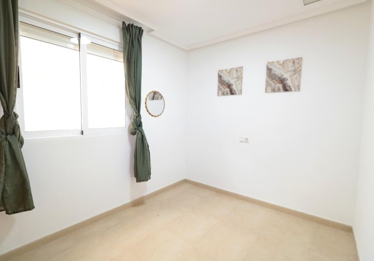 Segunda mano - Apartamento  - Torrevieja - Acequion