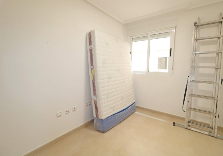 Segunda mano - Apartamento  - Torrevieja - Acequion