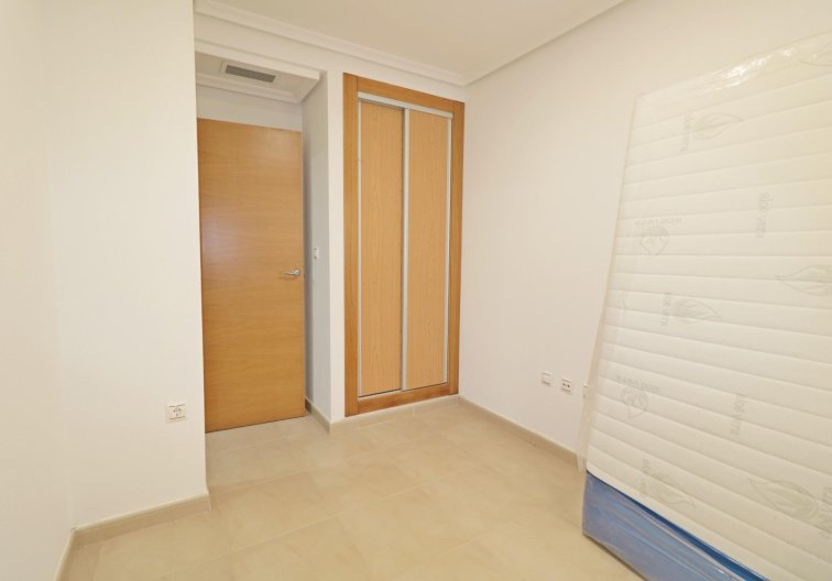 Segunda mano - Apartamento  - Torrevieja - Acequion