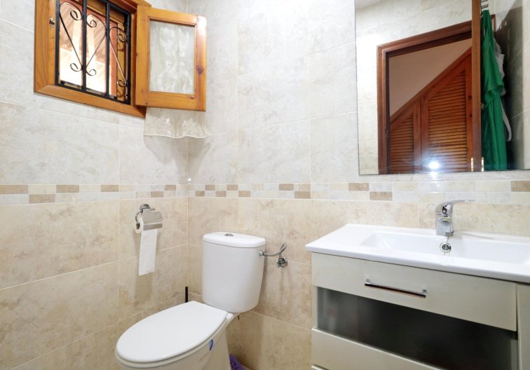 Segunda mano - town house - Torrevieja - Playa de los Naúfragos