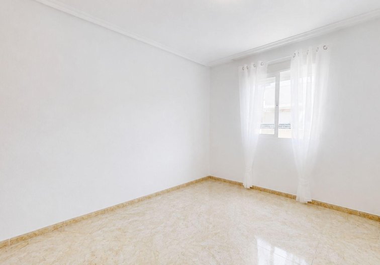 Segunda mano - Atico - Torrevieja - Centro