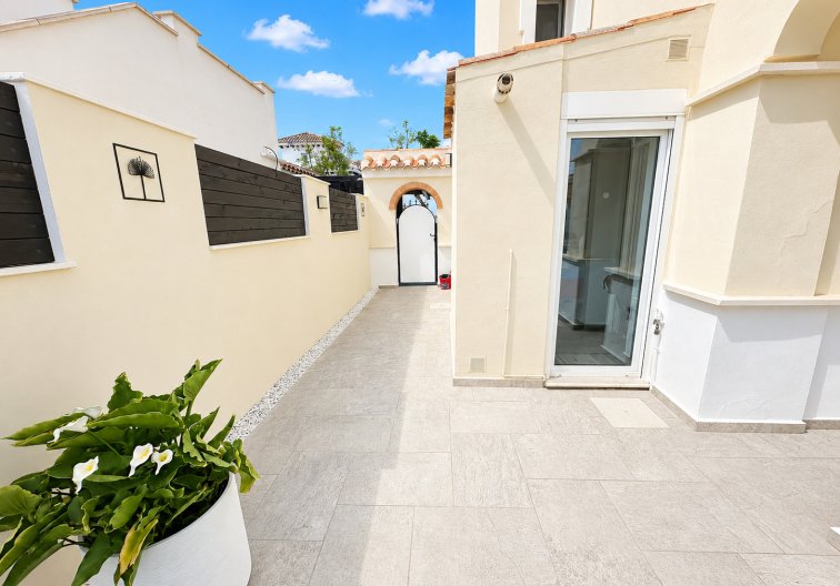 Segunda mano - villa - Mar Menor Golf Resort - Inland