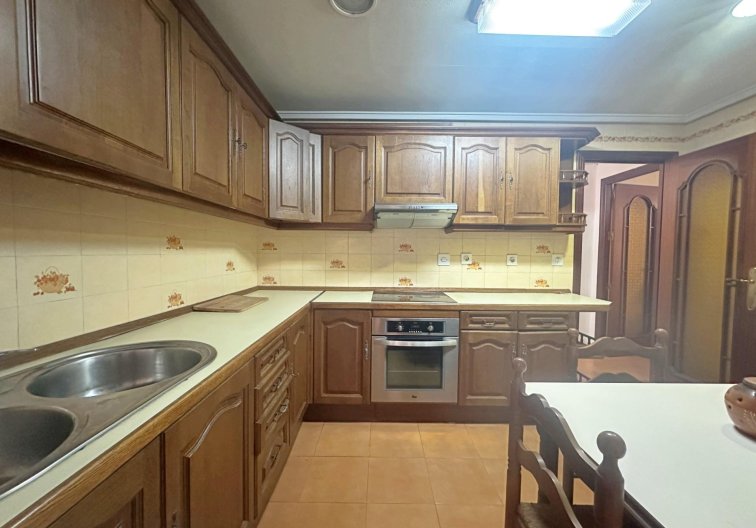 Segunda mano - Apartamento  - Torrevieja - Centro