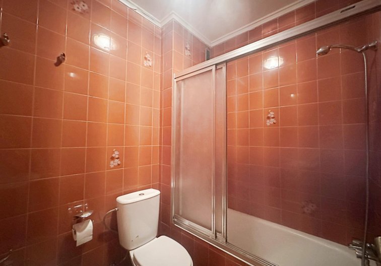 Segunda mano - Apartamento  - Torrevieja - Centro