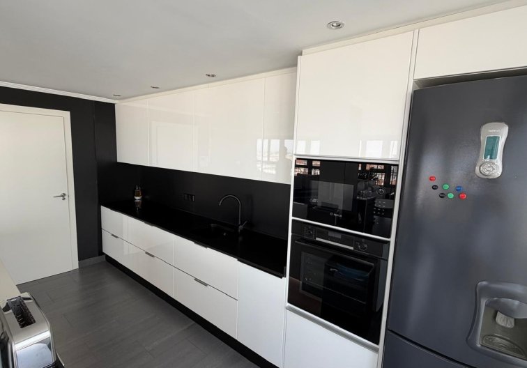 Segunda mano - Apartamento  - Torrevieja - Acequion