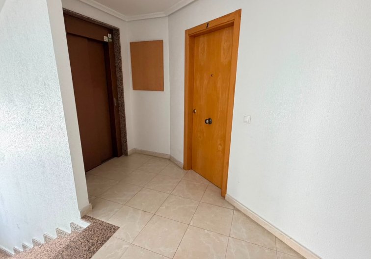 Segunda mano - Apartamento  - Los Montesinos - Costa Blanca