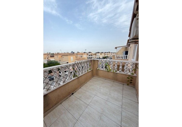 Segunda mano - Apartamento  - Torrevieja - Centro