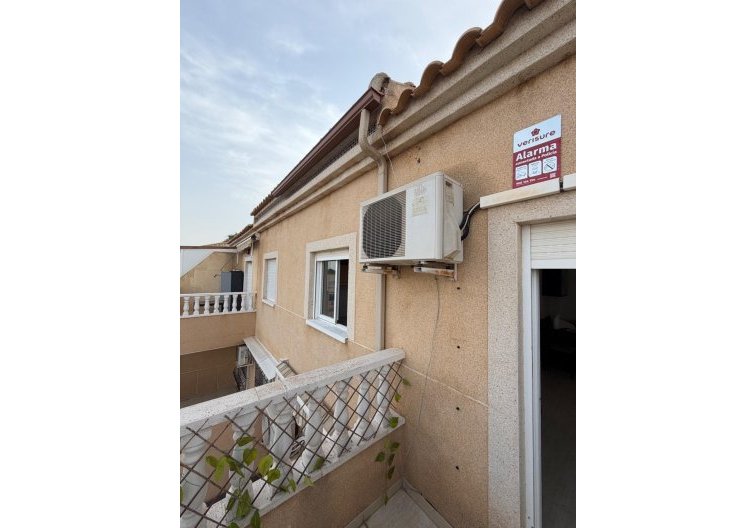 Segunda mano - Apartamento  - Torrevieja - Centro