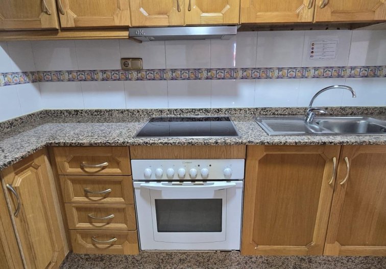 Segunda mano - Apartamento  - Torrevieja - Parque De Las Naciones