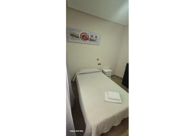 Segunda mano - Apartamento  - Torrevieja - Parque De Las Naciones