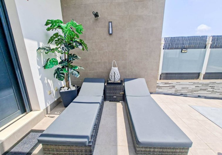 Segunda mano - villa - Villamartin - Costa Blanca