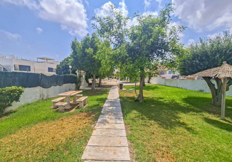 Segunda mano - villa - Villamartin - Costa Blanca