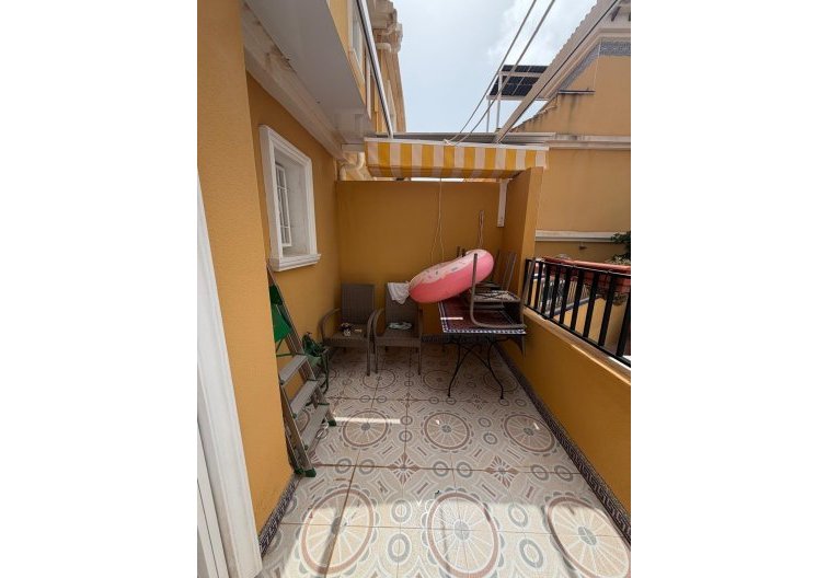 Segunda mano - Bungalow - Torrevieja - Zona Los Frutales