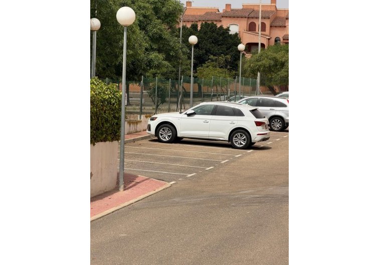 Segunda mano - Bungalow - Torrevieja - Zona Los Frutales