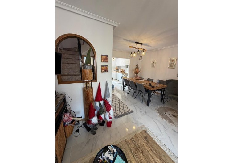 Segunda mano - Bungalow - Torrevieja - Zona Los Frutales