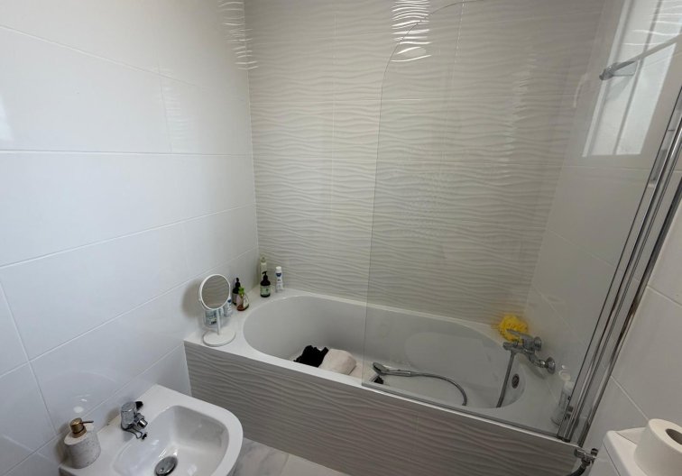Segunda mano - Bungalow - Torrevieja - Zona Los Frutales