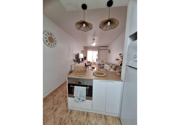 Segunda mano - Apartamento  - Torrevieja - Playa del Cura